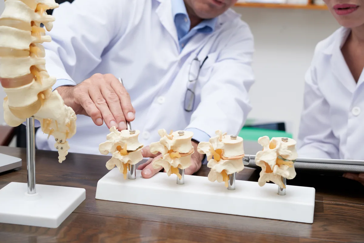Primer Spinal Kord Tümörleri (Ependimom ve Meningiom)