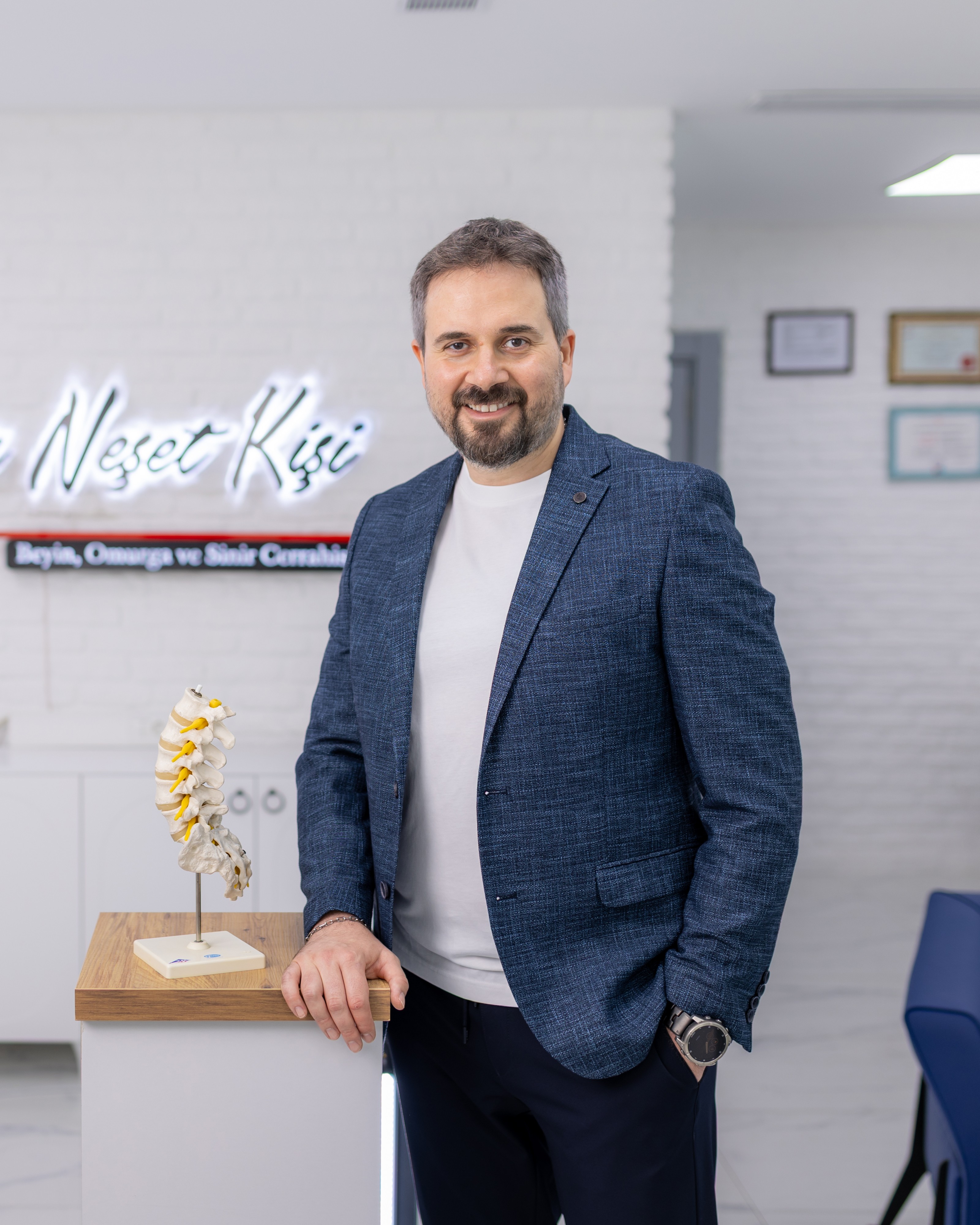 Op. Dr. Ömer Neşet Kişi